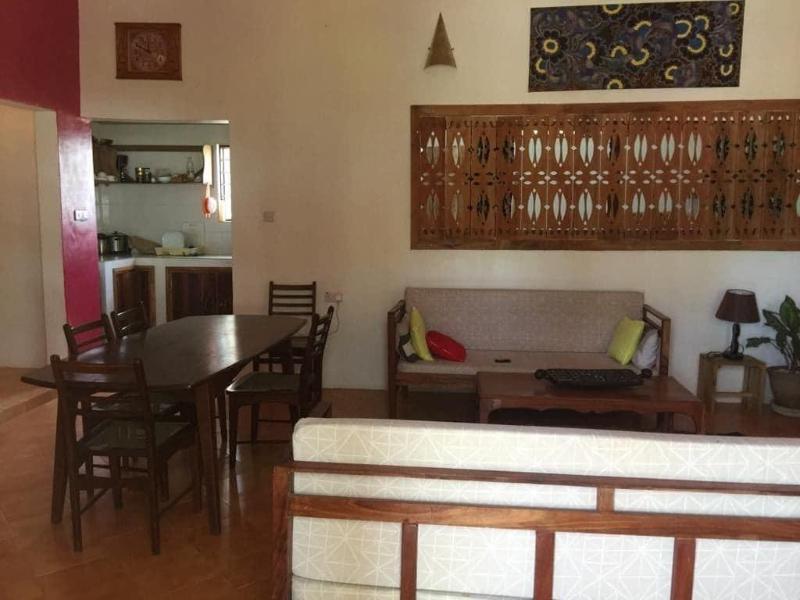 Barabara House image