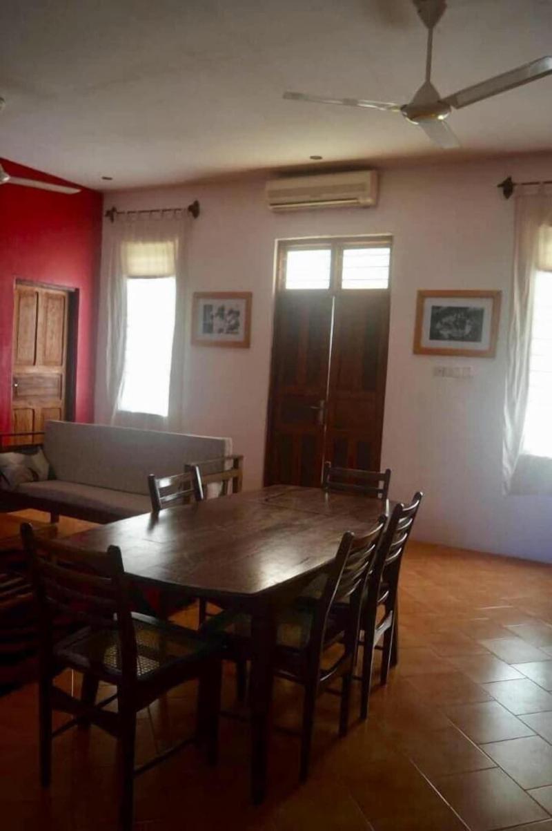 Barabara House image