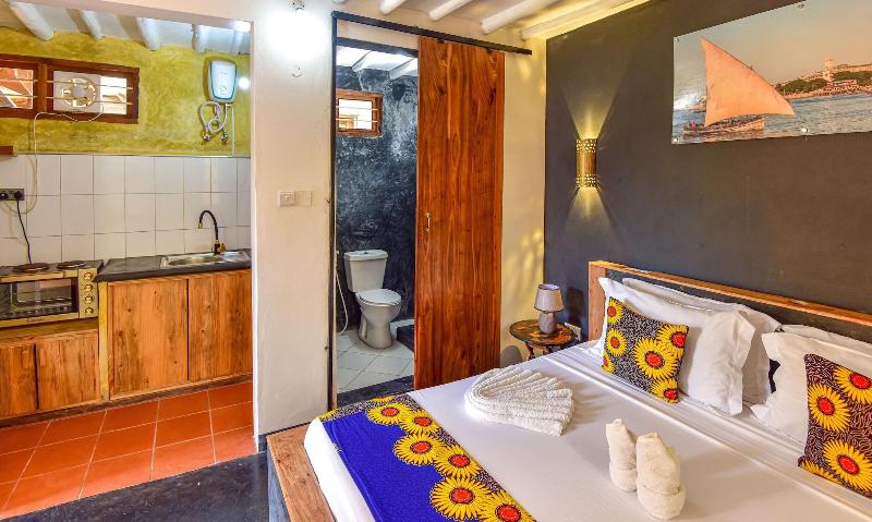 Barabara House image