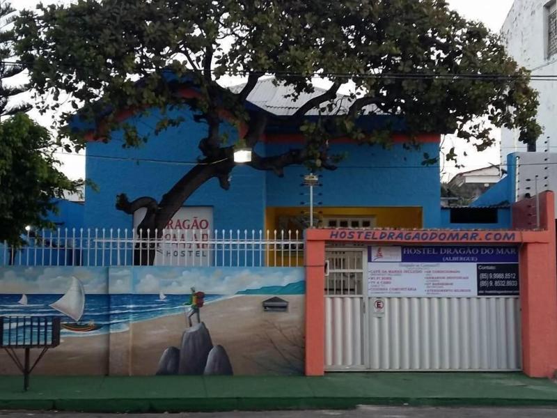 Hostel Dragão do Mar image