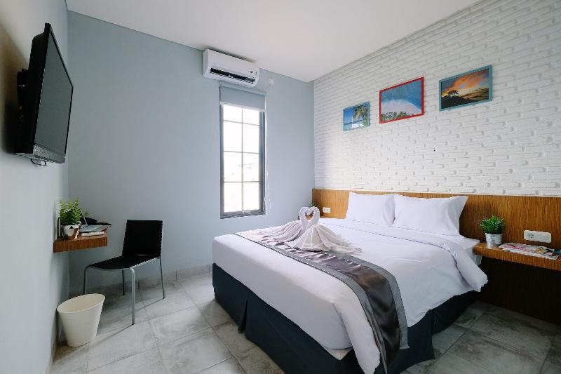 Lopi Hotel image
