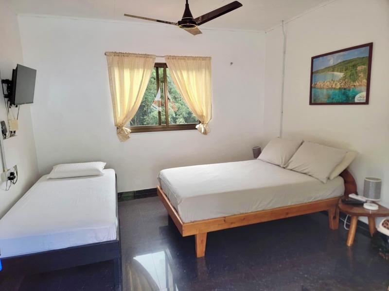Papaya Guesthouse image