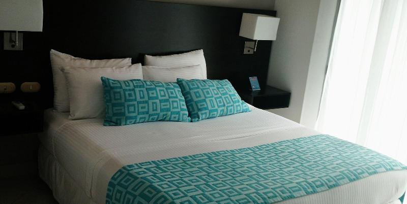 Hotel Manantial image