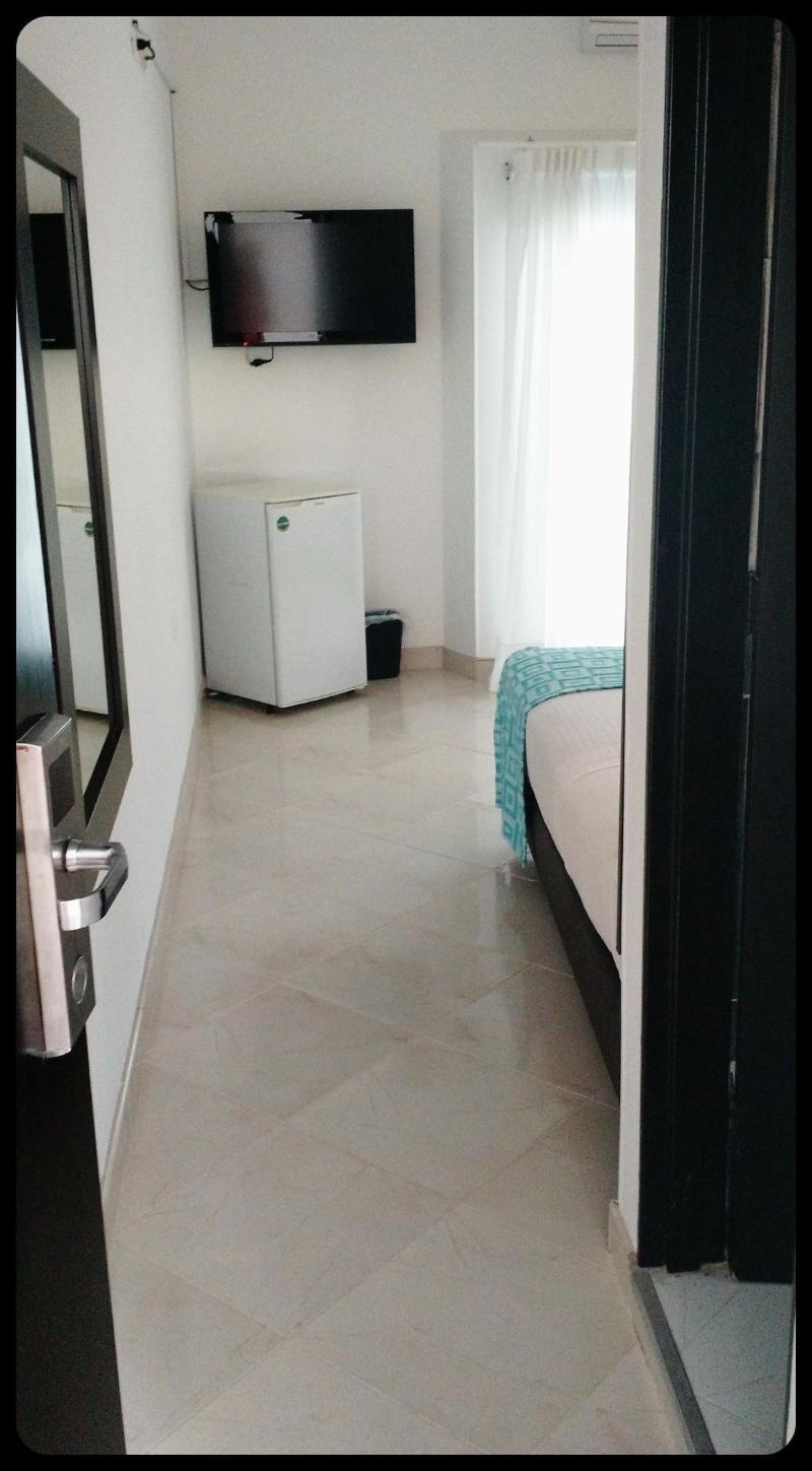 Hotel Manantial image