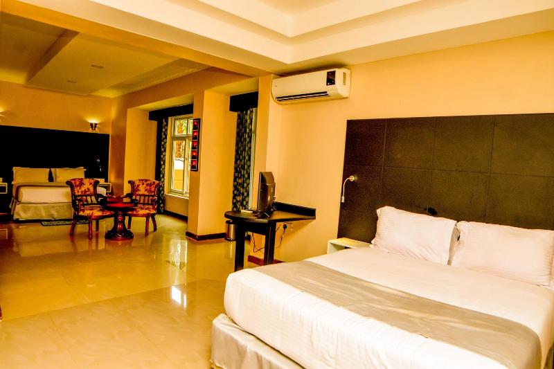 Isamilo Lodge & Spa image