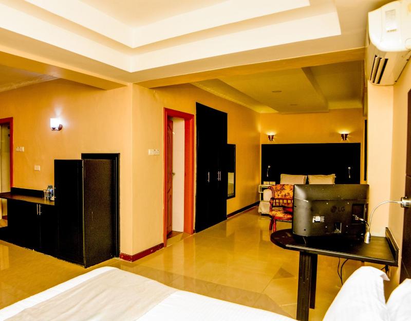 Isamilo Lodge & Spa image