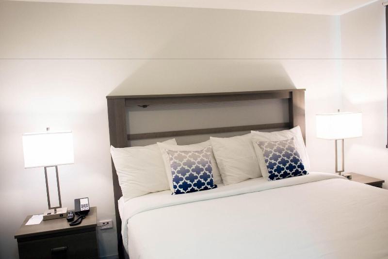 King's Hotel & Residences image