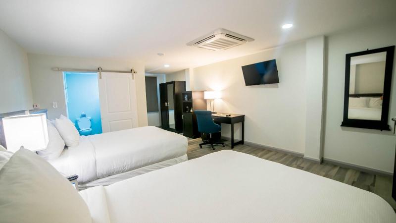 King's Hotel & Residences image