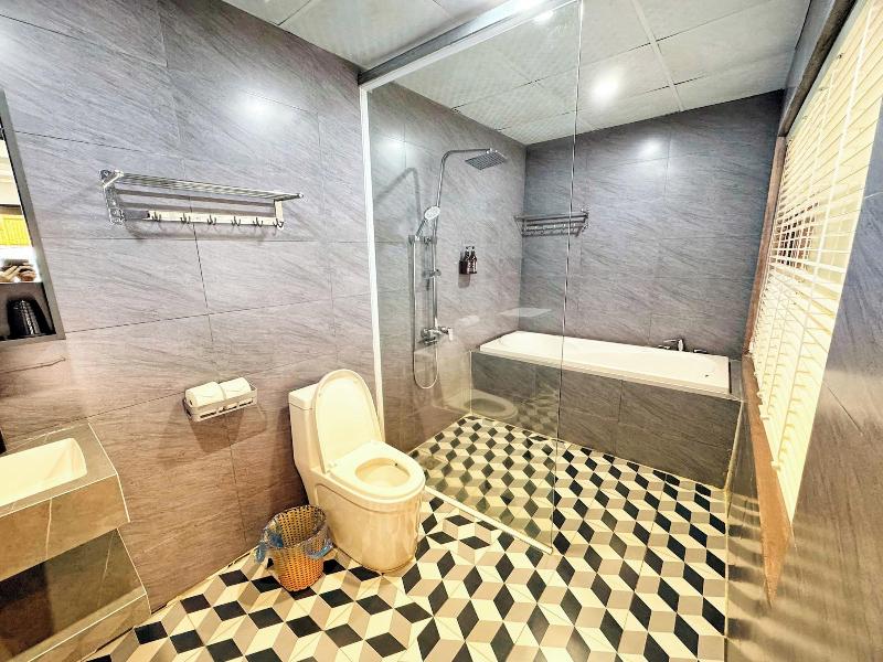 Eco Villas & Spa image