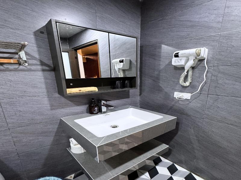 Eco Villas & Spa image