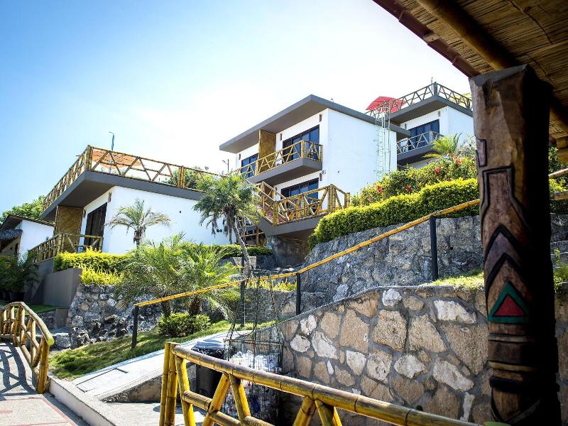 Nativa Bambu Ecolodge