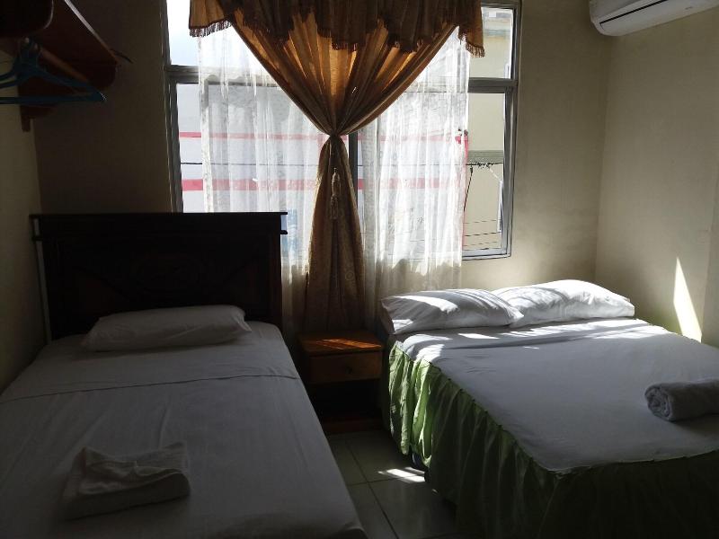 Hostal Miconia image