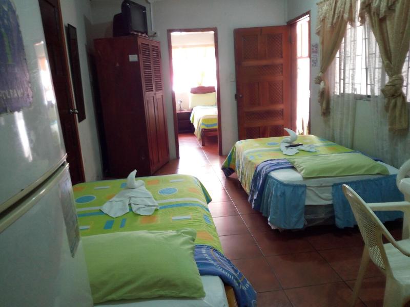 Hostal Miconia image