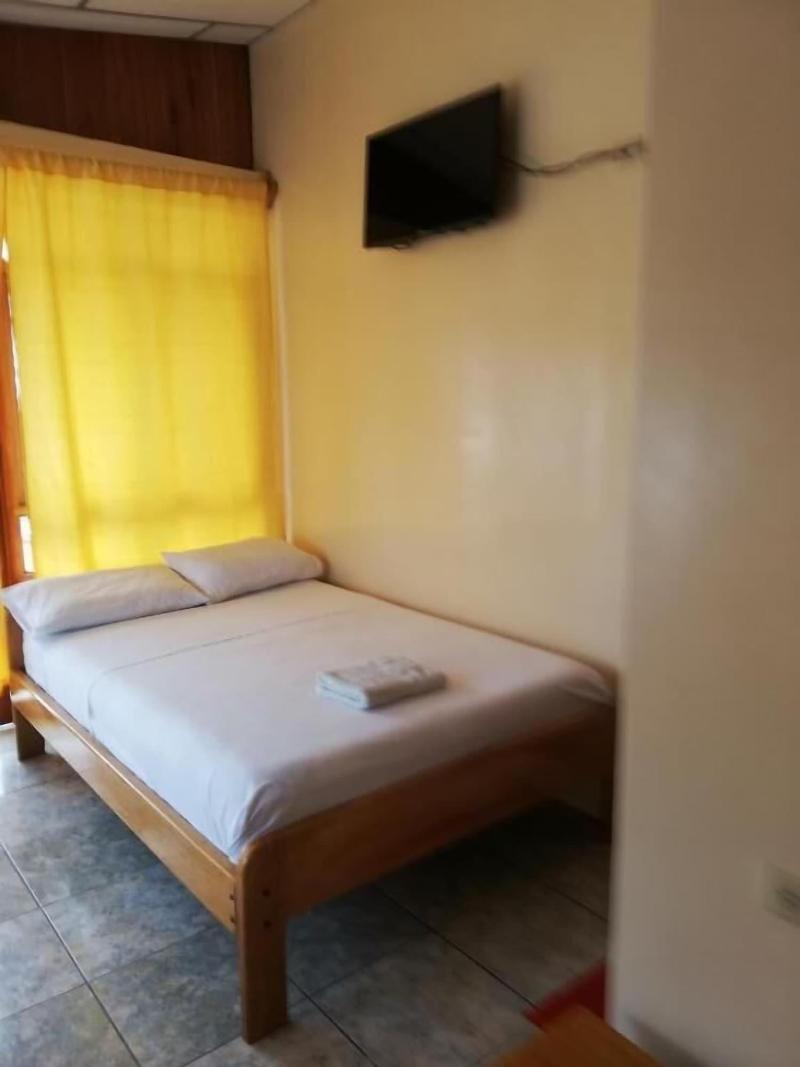 Hostal Miconia image