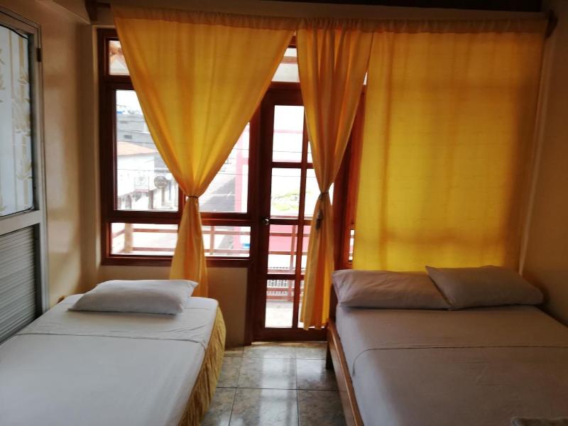 Hostal Miconia image
