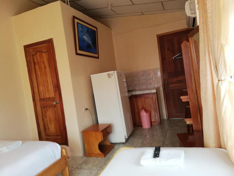 Hostal Miconia image