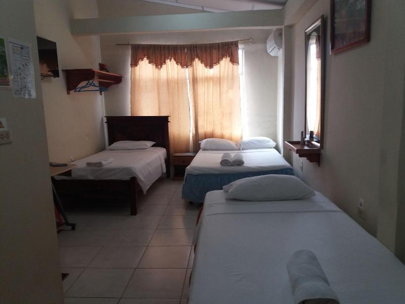 Hostal Miconia image