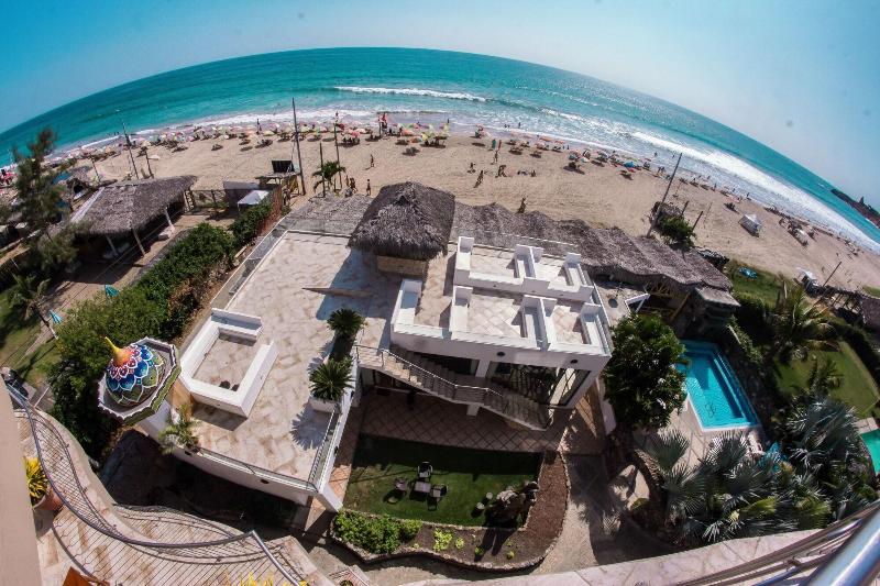 Dharma Beach Hotel