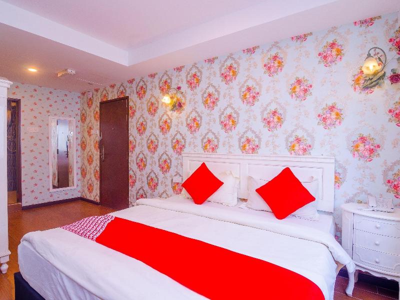 K Garden Hotel image