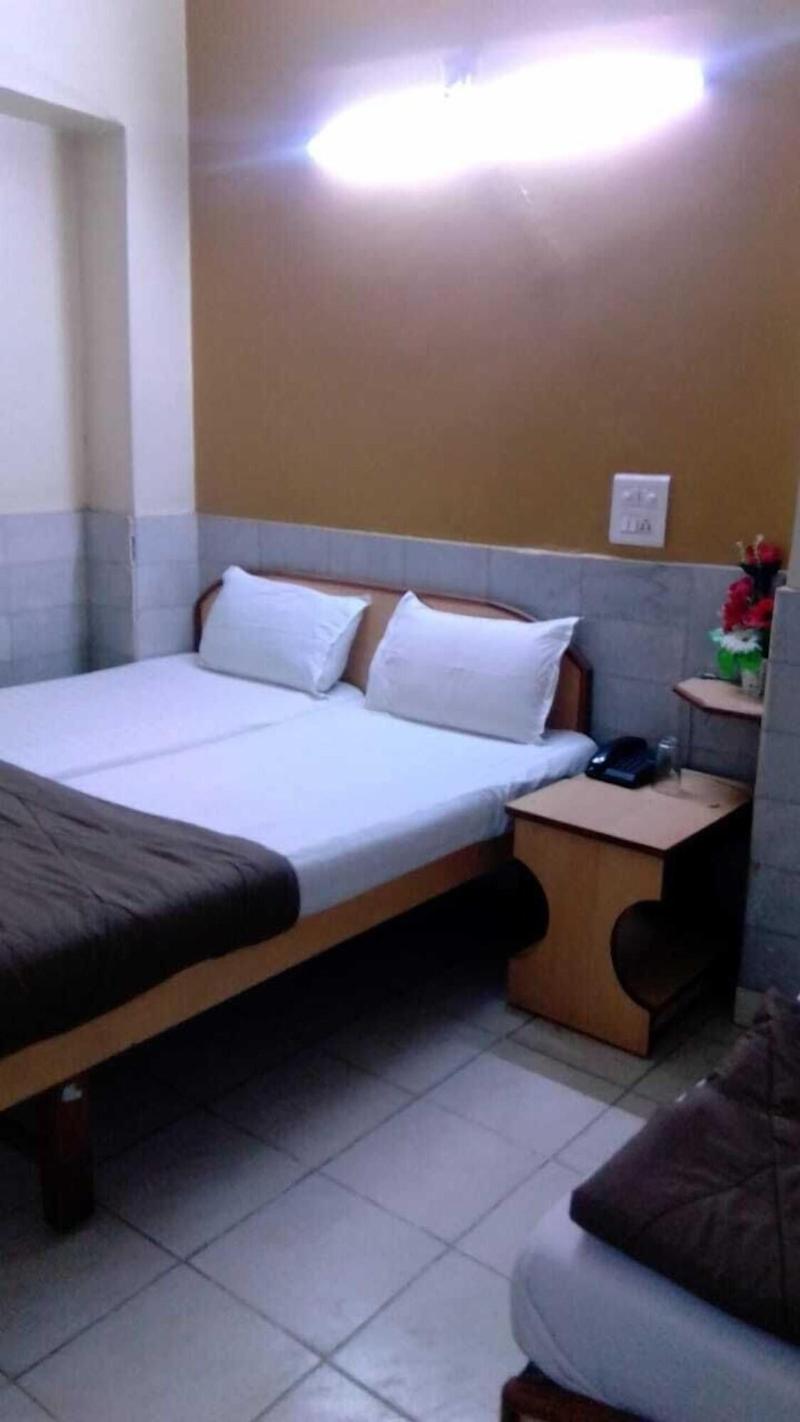 Hotel Suvidha image