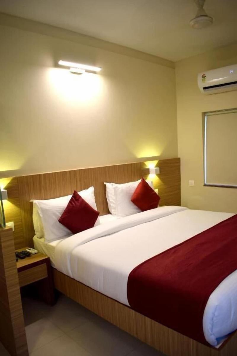 Srtc Hotel Aspire image