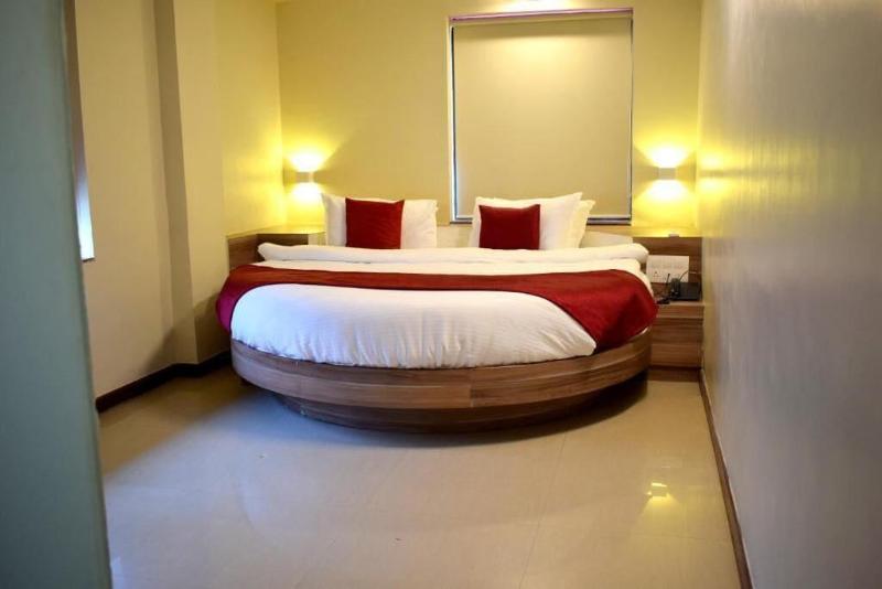 Srtc Hotel Aspire image
