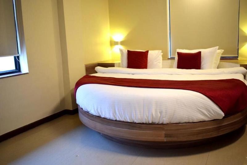 Srtc Hotel Aspire image
