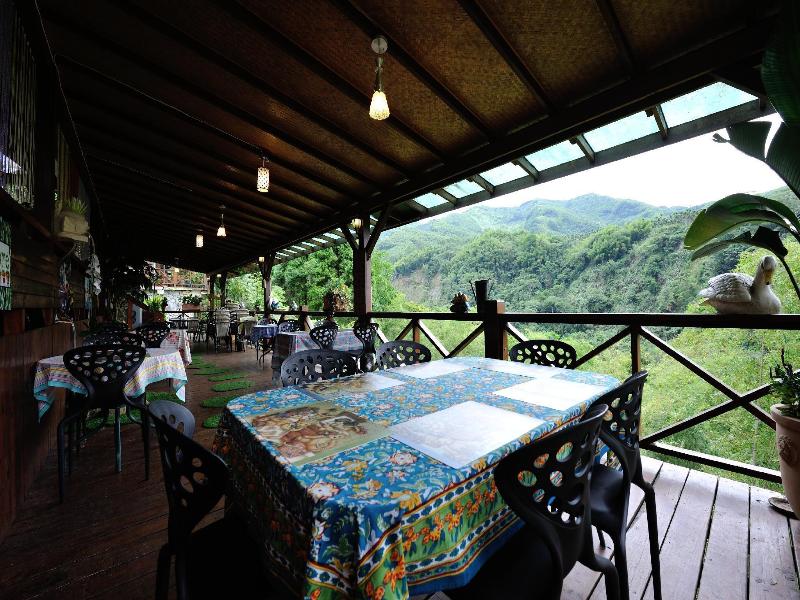 Shinmingshan Holiday Inn image