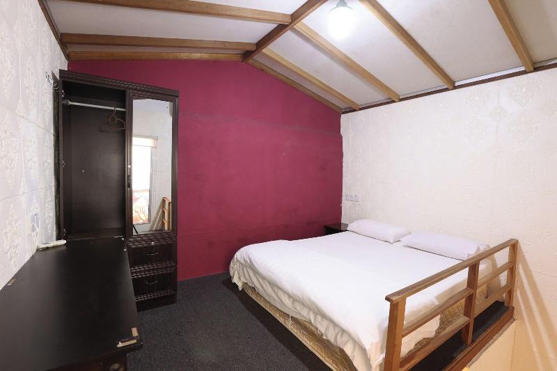 Dou Houz - Hostel image