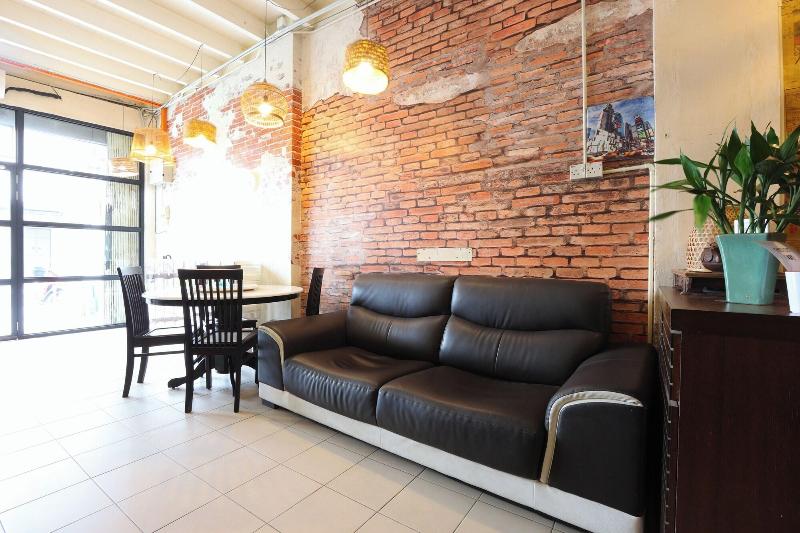 Dou Houz - Hostel image