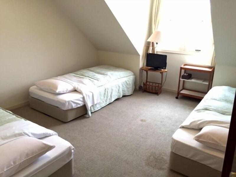 Guest House Bunk image