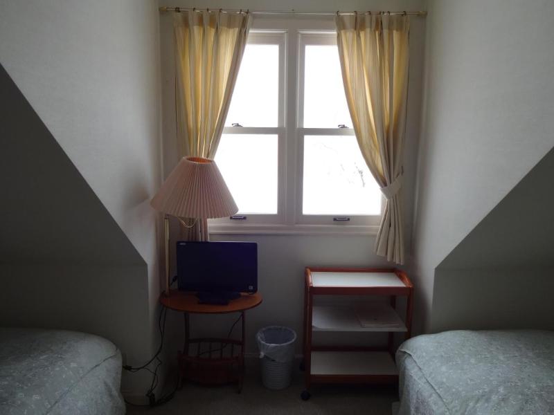 Guest House Bunk image