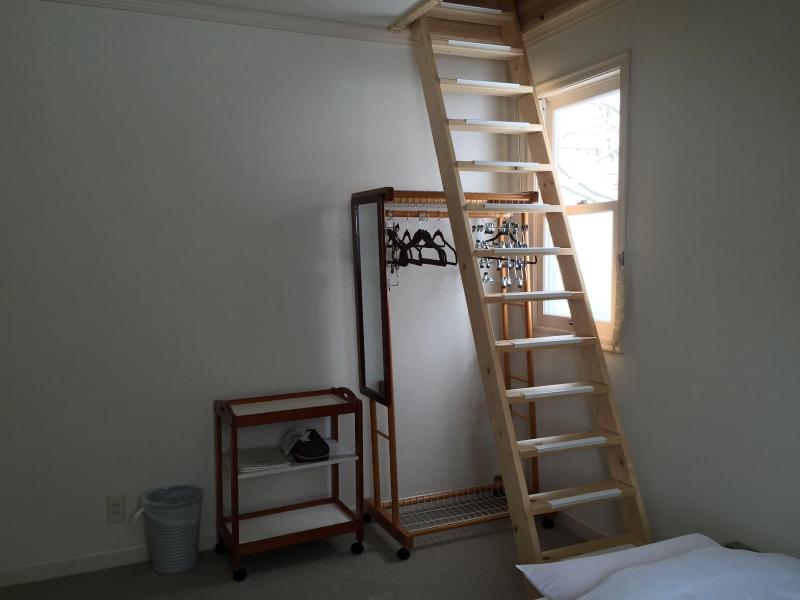 Guest House Bunk image