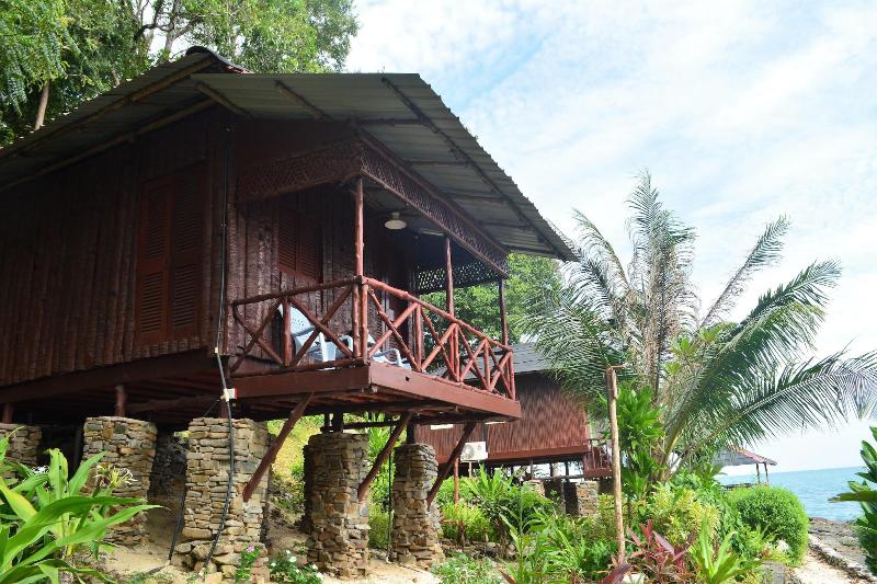 The Jemuruk Island Resort