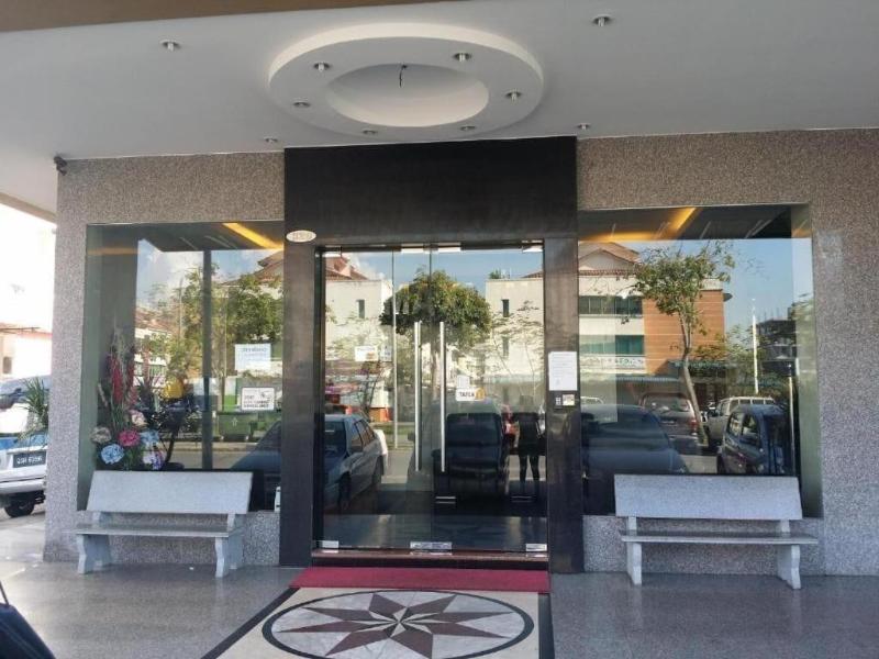 Maxi Inn image
