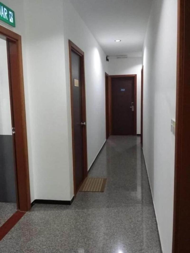 Maxi Inn image
