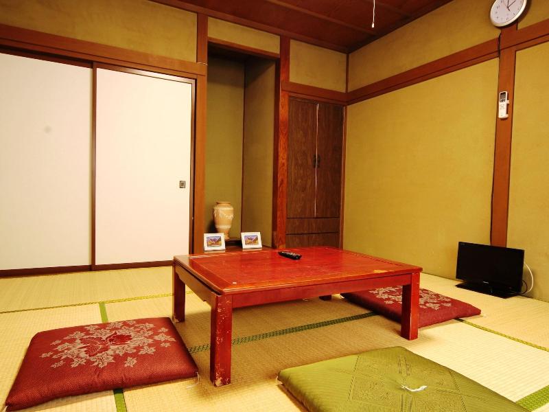Guesthouse Tomoshibi - Hostel image