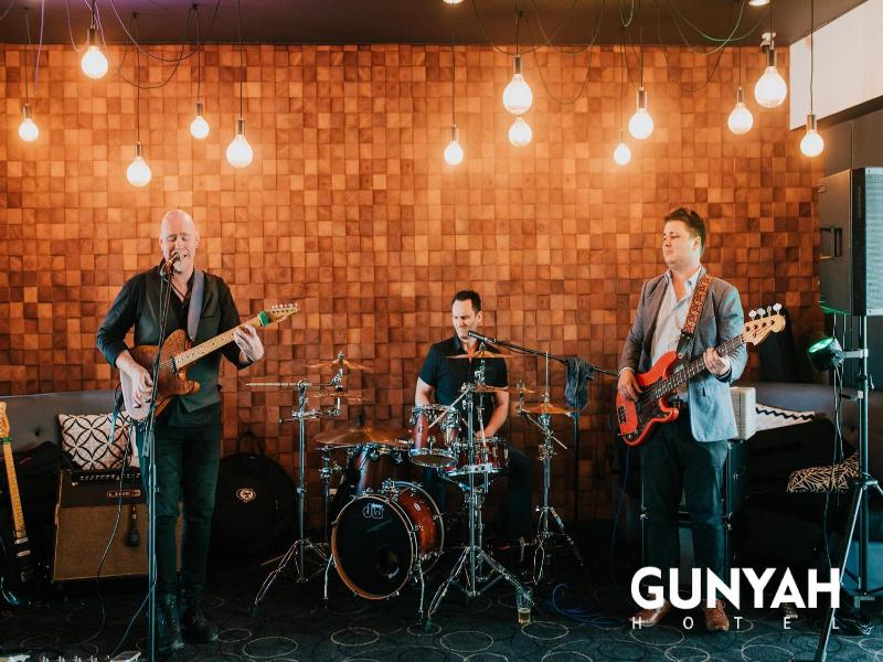 Gunyah Hotel image
