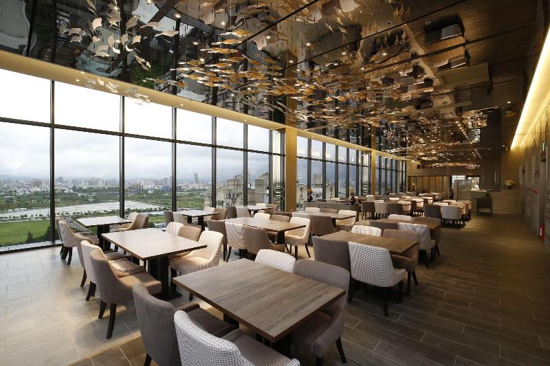 Kloud Hotel image