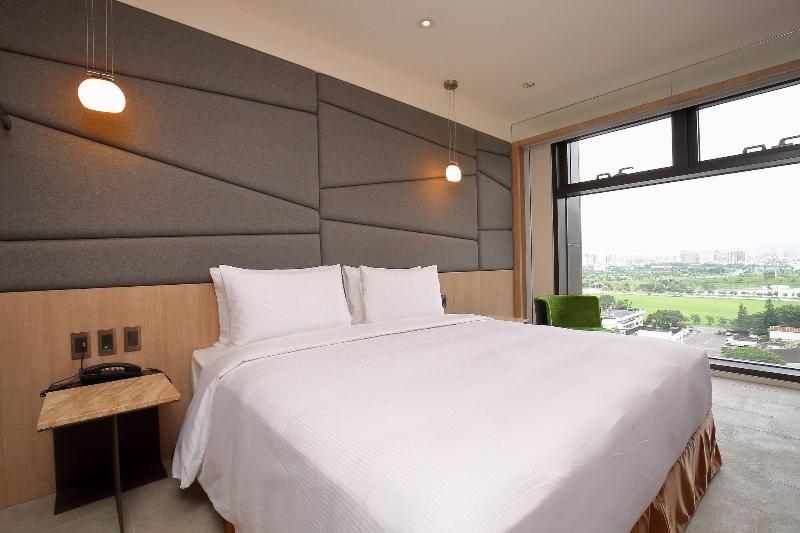 Kloud Hotel image