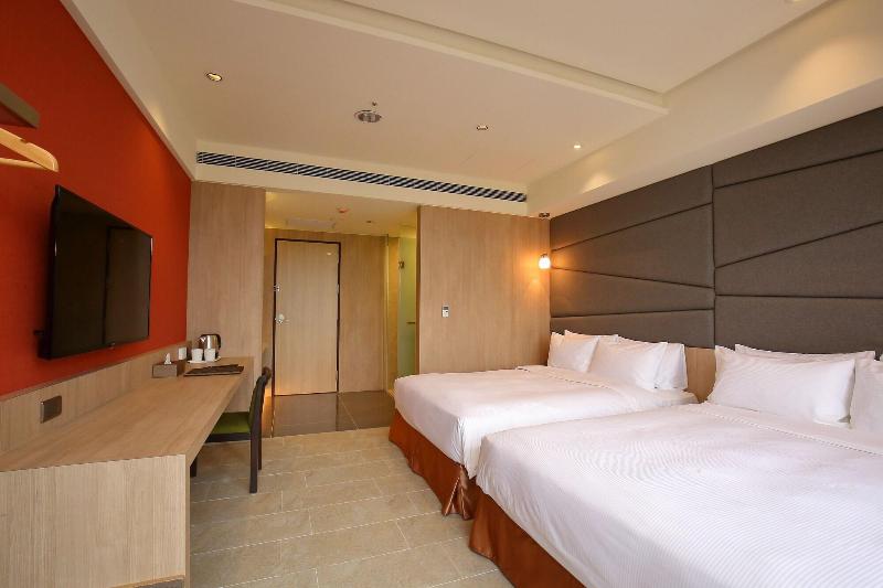 Kloud Hotel image