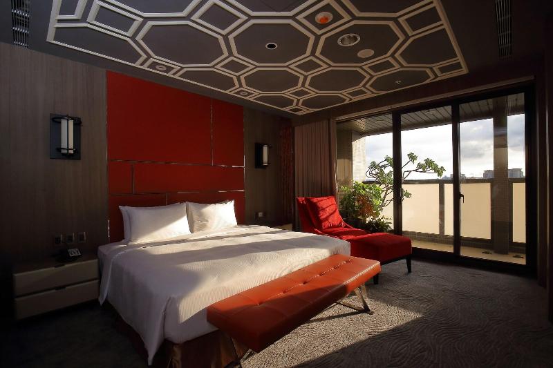 Kloud Hotel image