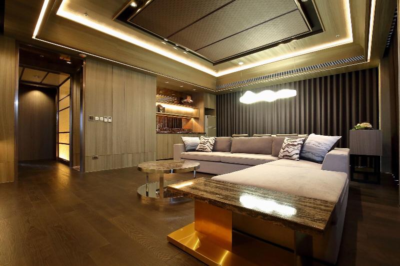 Kloud Hotel image