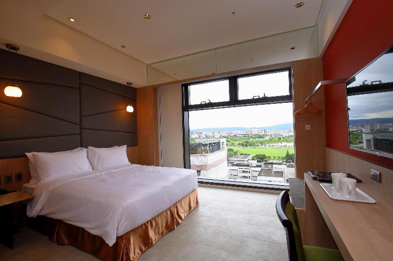 Kloud Hotel image