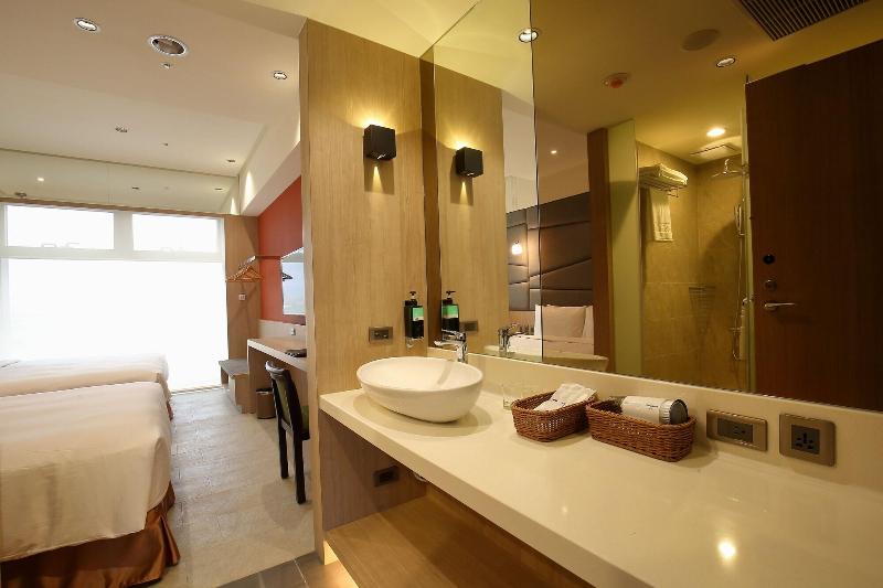 Kloud Hotel image