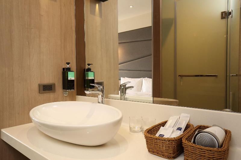 Kloud Hotel image