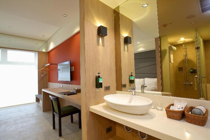 Kloud Hotel image
