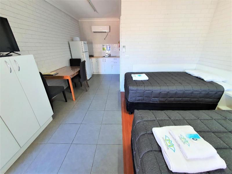 Maria Motel image