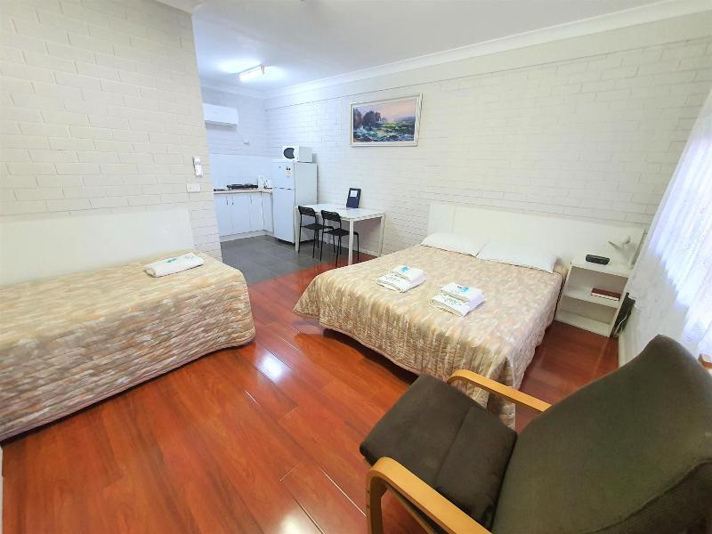 Maria Motel image