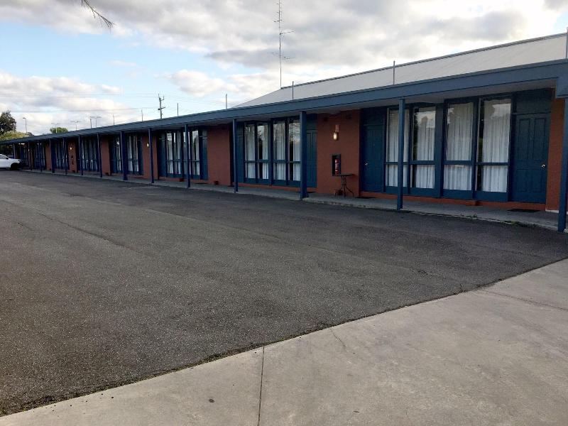 Colac Central Hotel-Motel — general view
